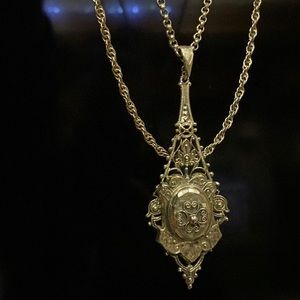 Vintage Whiting & Davis Locket